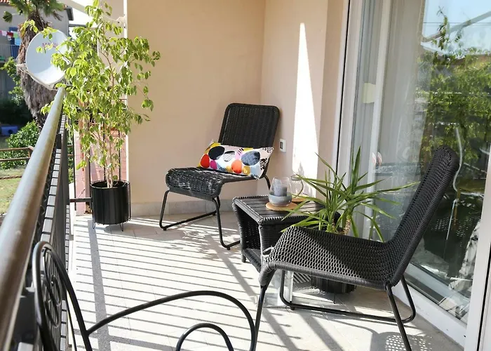 Seabreeze Apartment *