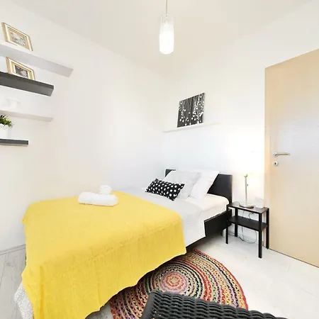 Seabreeze Apartment *