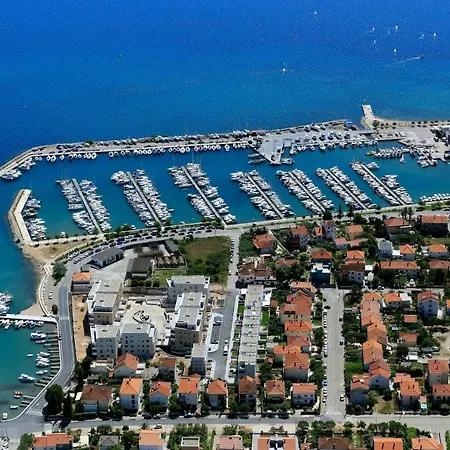 Seabreeze Задар